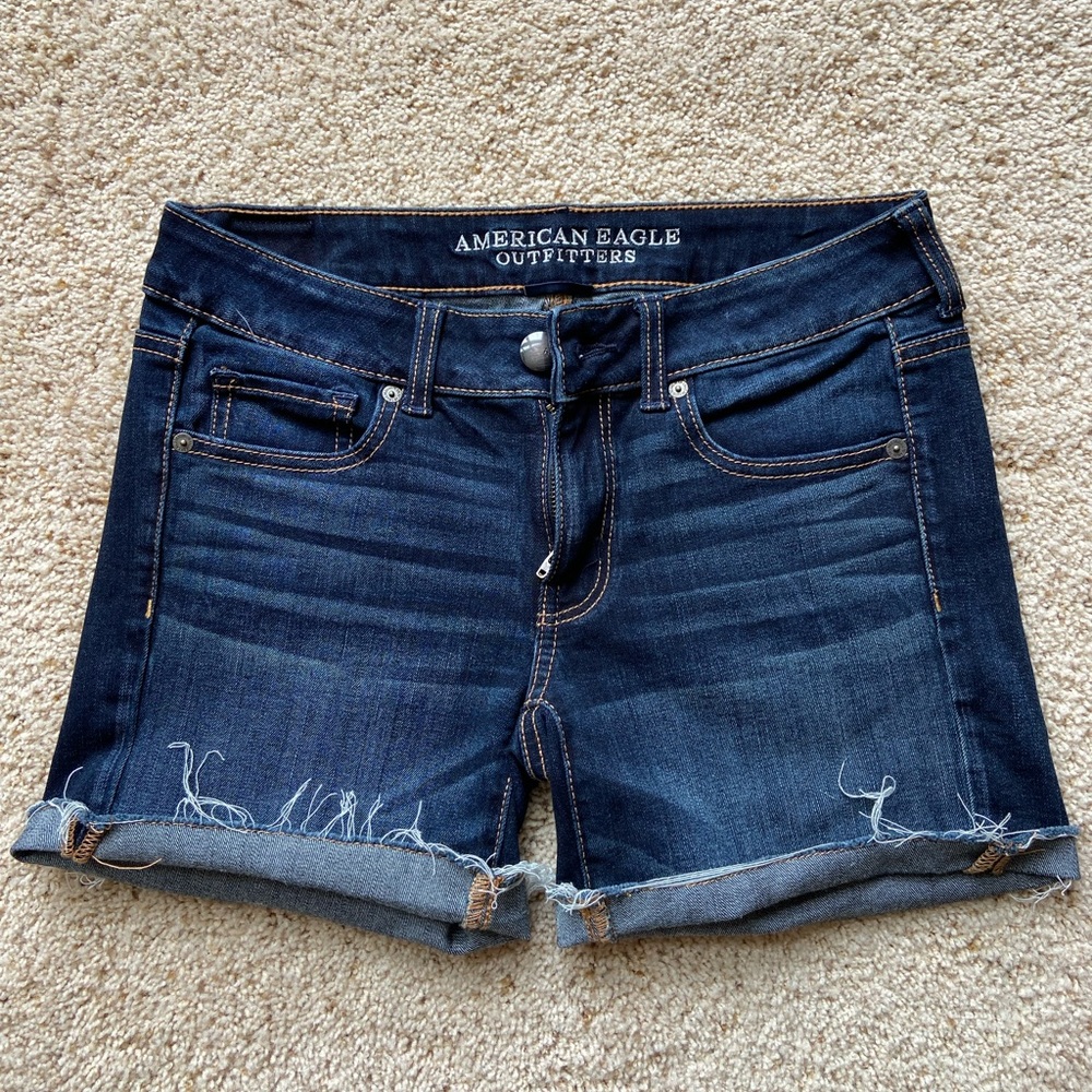 American Eagle Outfitters Midi jeans short